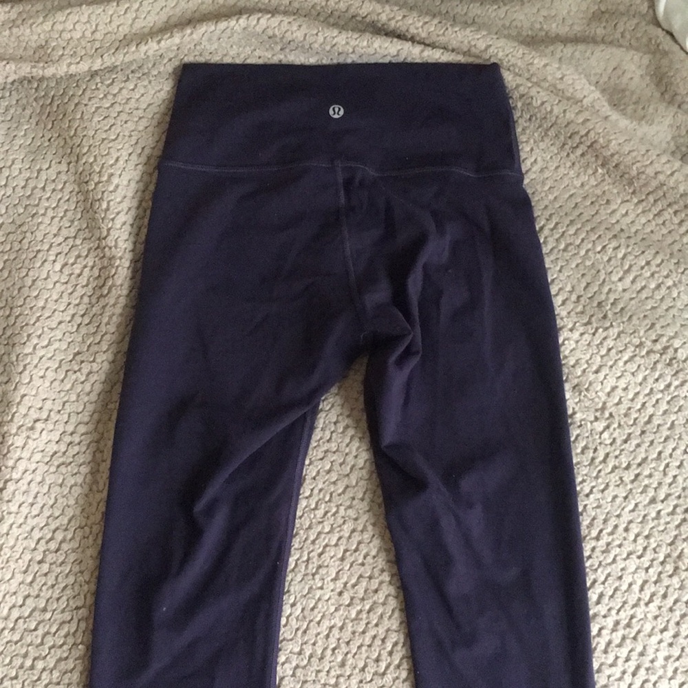 Purple 7/8 lulu lemon yoga pants
